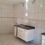 Sobrado para alugar com 4 quartos, sendo 3 suítes, em Vila Nivi, São Paulo, SP