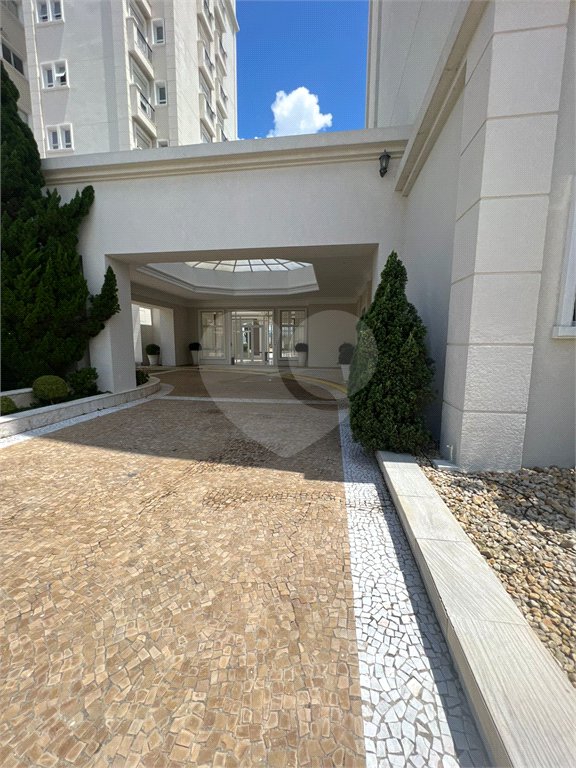 Apartamento à venda com 4 quartos, sendo 2 suítes,  em Vila Oliveira, Mogi das Cruzes, SP