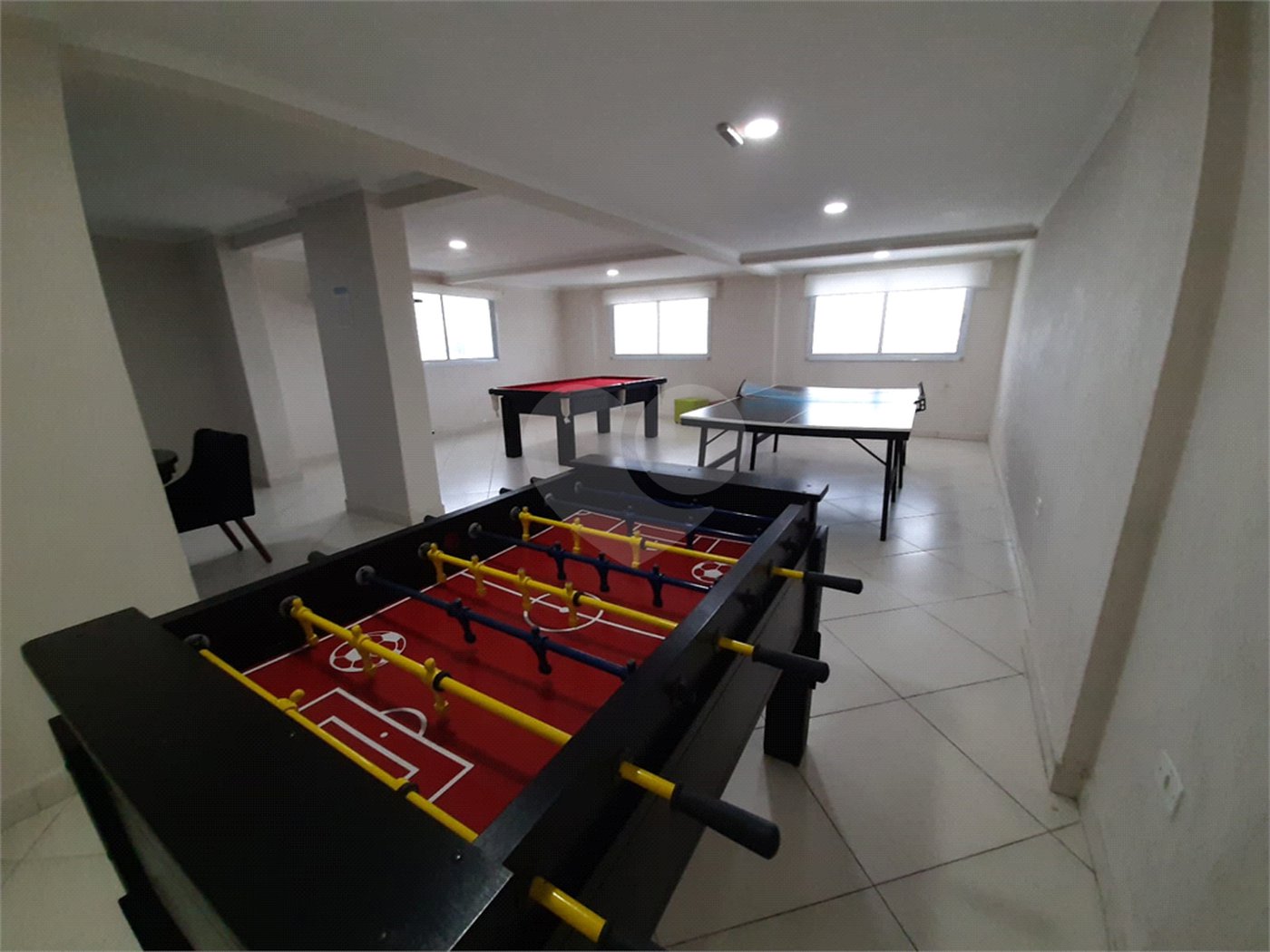 Apartamento à venda com 2 quartos, sendo 1 suíte,  no Centro, Mongaguá, SP