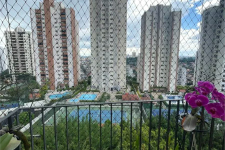 Apartamento à venda com 2 quartos, sendo 1 suíte, em Jardim Londrina, São Paulo, SP