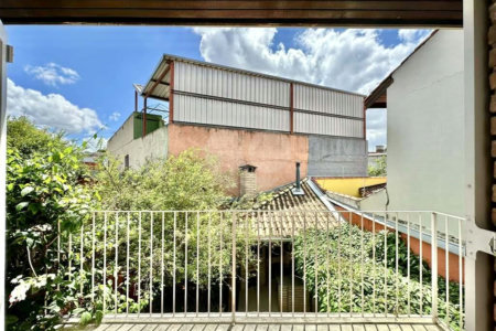 Sobrado à venda com 4 quartos, sendo 2 suítes, em Jardim Jussara, São Paulo, SP