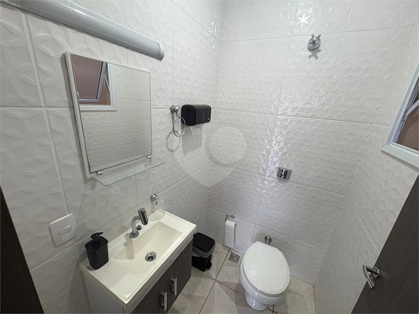 Casa à venda com 4 suítes em Vila Carvalho, Sorocaba, SP