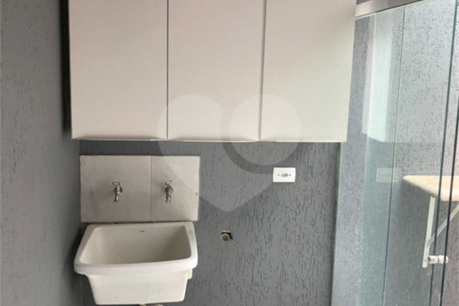 Sobrado à venda com 3 quartos, sendo 1 suíte, em Limão, São Paulo, SP