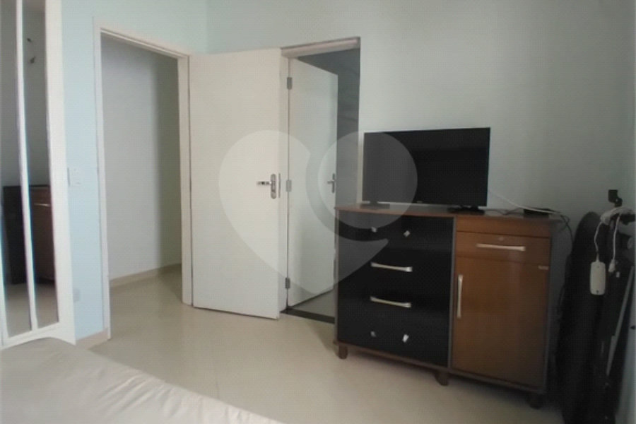 Casa Térrea à venda com 3 suítes em Loty, Itanhaém, SP