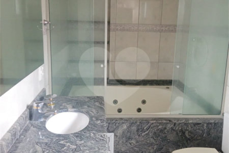 Apartamento à venda com 5 quartos, sendo 4 suítes,  em Tatuapé, São Paulo, SP