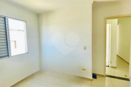 Apartamento à venda com 2 quartos em Vossoroca, Votorantim, SP