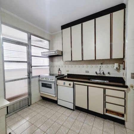 Apartamento com 4 dormitórios à venda, 150 m² por R$ 1.200.000,00 - Praia das Pitangueiras - Guarujá/SP