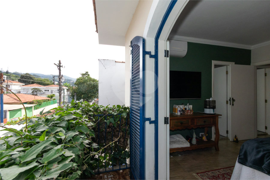 Sobrado à venda com 5 quartos, sendo 2 suítes, em Tremembé, São Paulo, SP