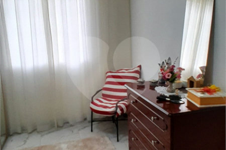 Casa à venda com 3 quartos em Campo Grande, Rio de Janeiro, RJ