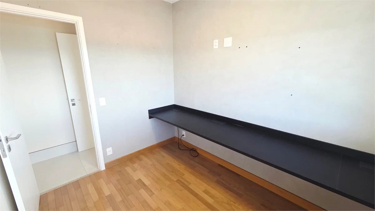 Apartamento à venda com 3 suítes em Vila Gertrudes, São Paulo, SP