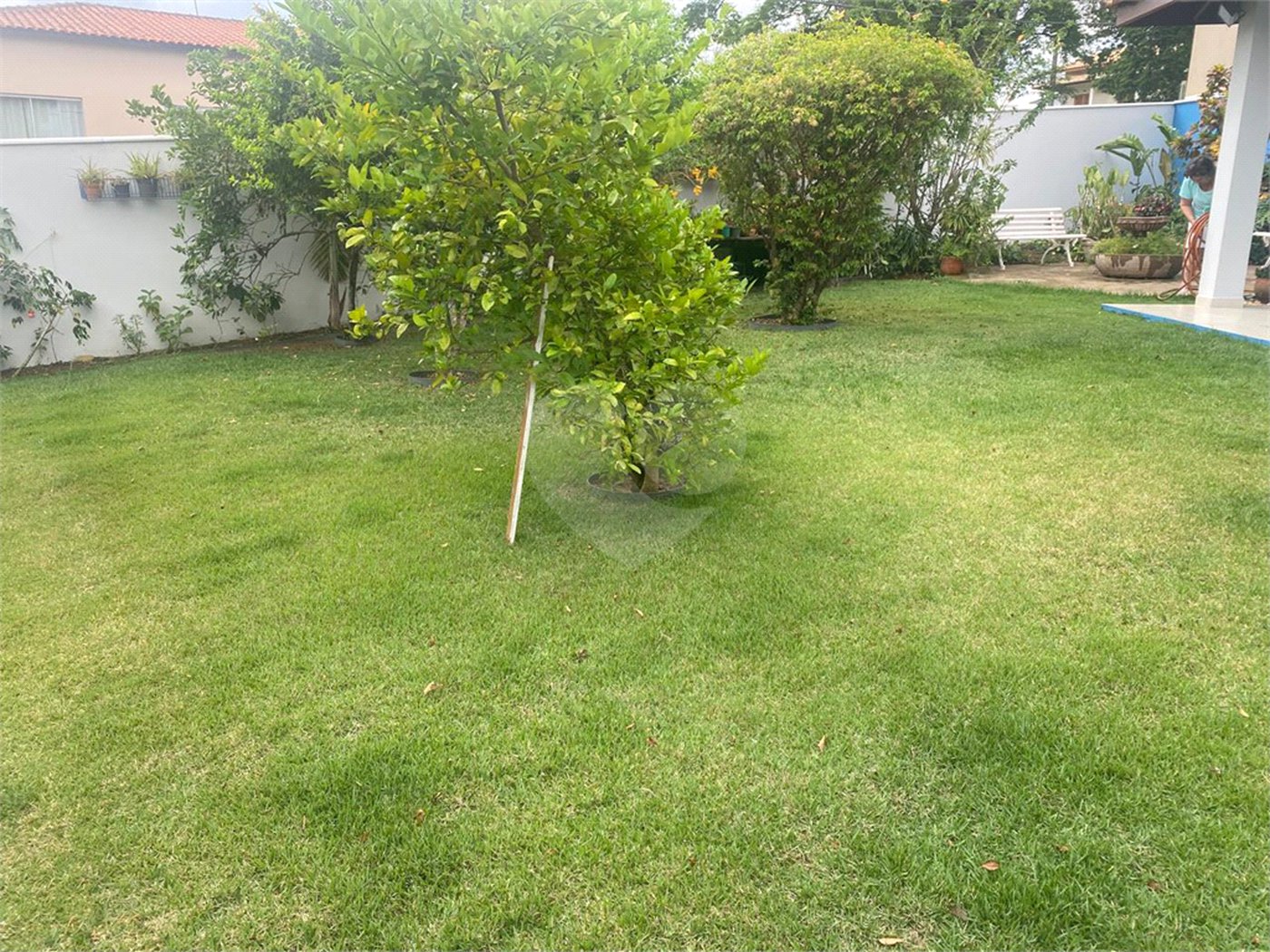 Casa à venda com 5 quartos, sendo 3 suítes, no condomínio Zuleika Jabour, Salto - SP
