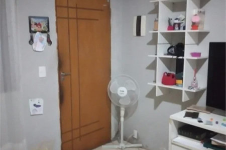 Casa à venda com 4 quartos, sendo 1 suíte, em Jardim das Palmas, São Paulo, SP