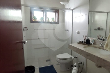 Casa à venda com 3 quartos, sendo 1 suíte, em Jardim Panorama, Valinhos, SP