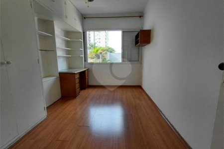 Apartamento à venda ou para alugar com 3 quartos, sendo 1 suíte, em Perdizes, São Paulo, SP
