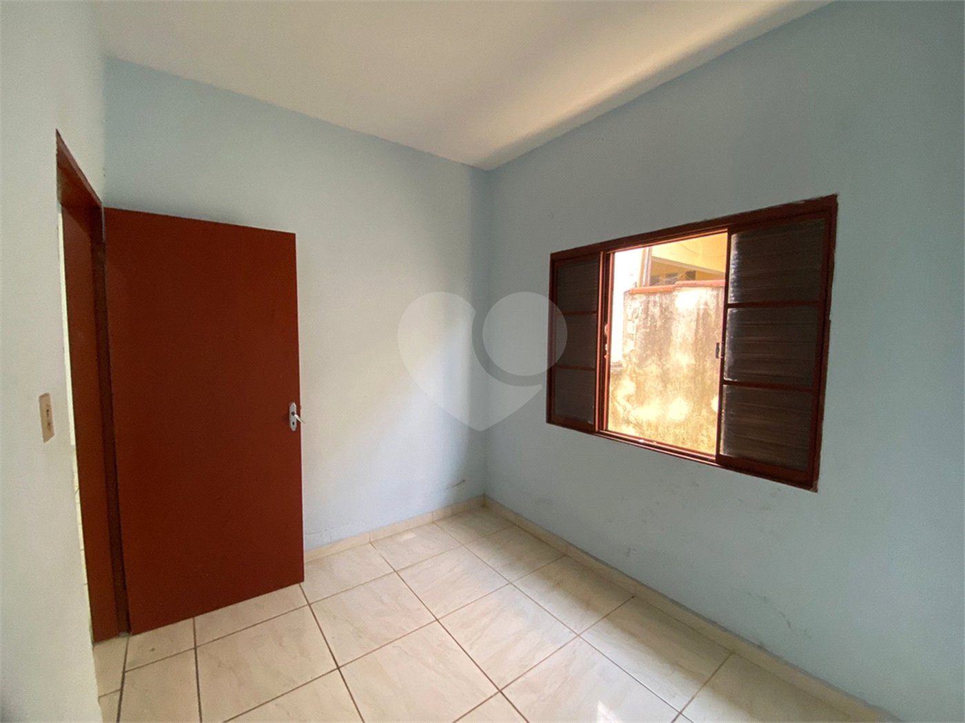 Casa à venda com 2 quartos em Jardim Elizabeth, Salto, SP