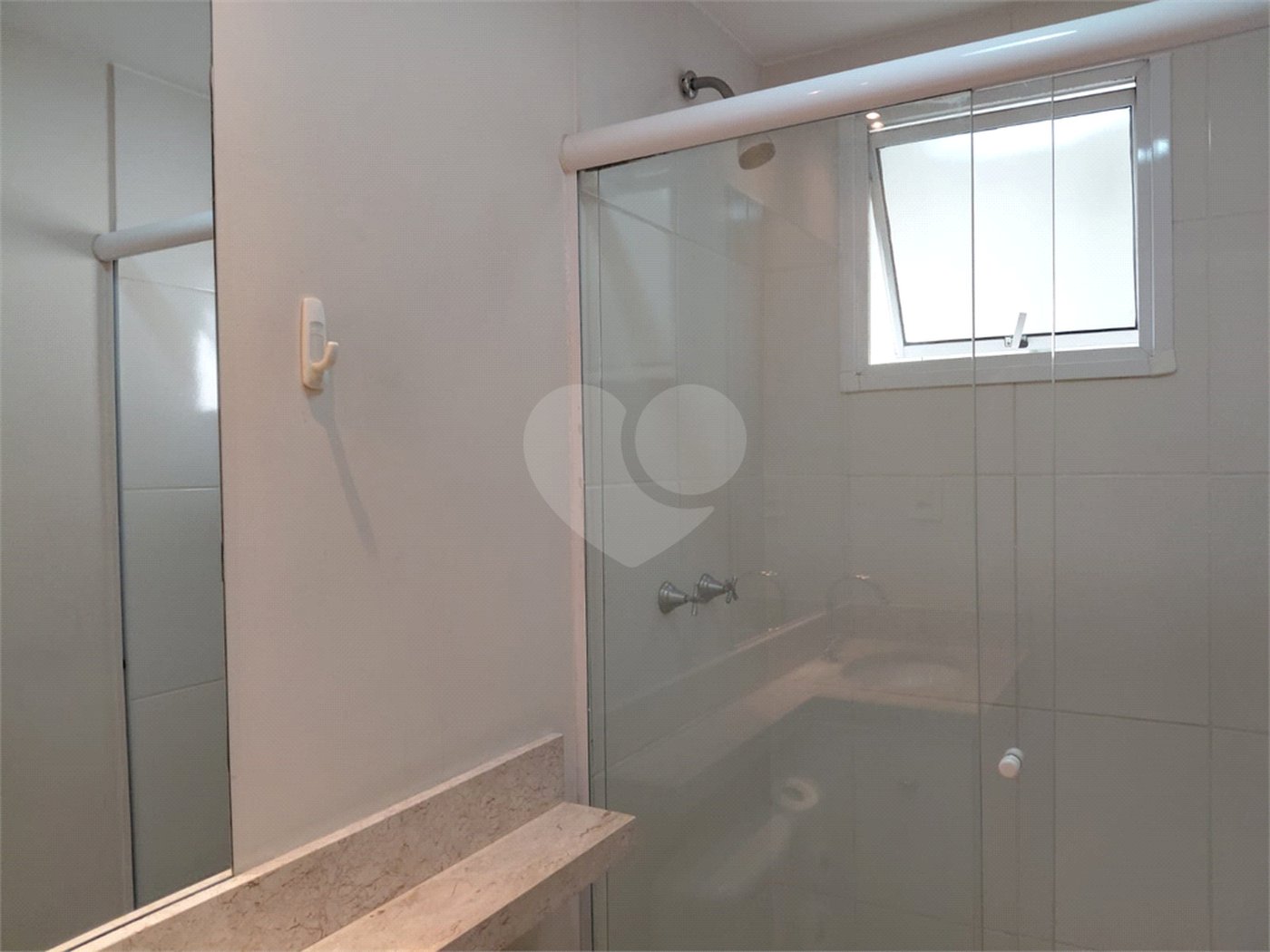 Apartamento à venda com 3 quartos, sendo 1 suíte, em Lapa, São Paulo, SP
