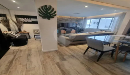 Cobertura à venda com 3 quartos, sendo 2 suítes,  em Indianópolis, São Paulo, SP
