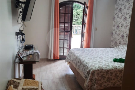 Casa à venda com 3 quartos, sendo 1 suíte, em Parque Terra Nova II, São Bernardo do Campo, SP
