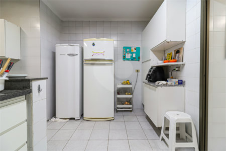 Apartamento à venda com 4 quartos, sendo 2 suítes, em Vila Morumbi, São Paulo, SP