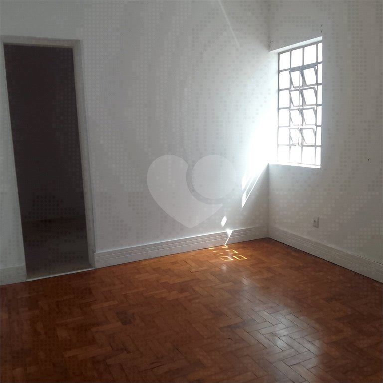 Casa à venda com 3 quartos, sendo 1 suíte, no Centro, Mogi das Cruzes, SP