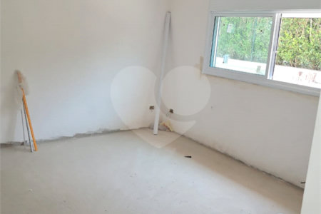 Casa à venda com 3 suítes no condomínio Terras de Mont Serrat, Salto - SP