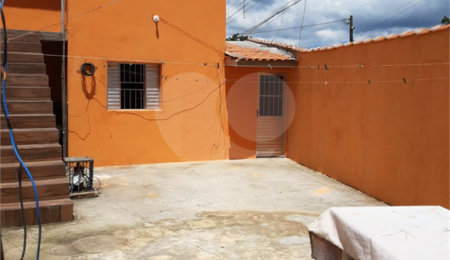 Casa à venda em Chácaras Fernão Dias, Atibaia, SP