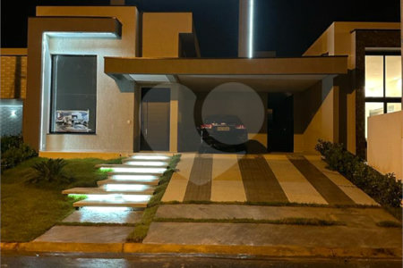 Terreno à venda com 3 suítes no condomínio Residencial Veneza, Mogi das Cruzes - SP