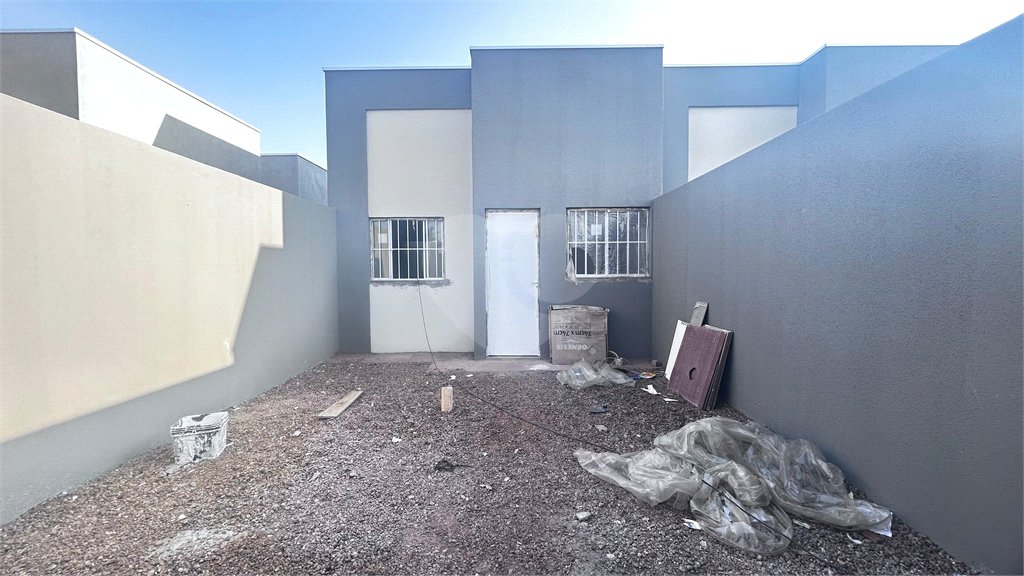 Casa à venda com 2 quartos, sendo 1 suíte,  em Bela Vista da Lagoa, Três Lagoas, MS