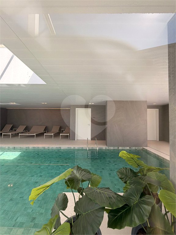 Apartamento à venda com 4 quartos, sendo 3 suítes, em Água Branca, São Paulo, SP