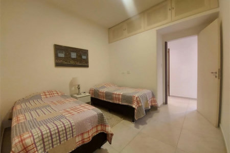 Apartamento com 4 dormitórios à venda, 120 m² por R$ 700.000,00 - Pitangueiras - Guarujá/SP