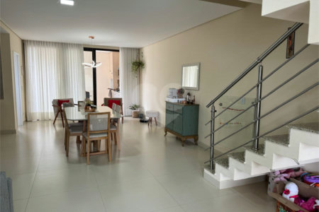 Casa à venda com 3 suítes no condomínio Terras de São Francisco, Sorocaba - SP
