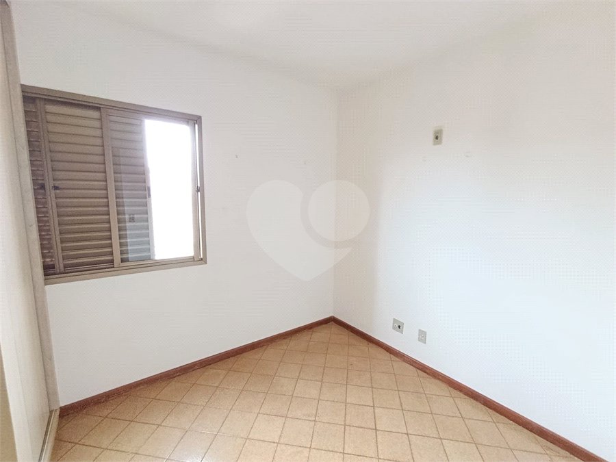 Apartamento à venda com 3 quartos, sendo 1 suíte, no Centro, Ribeirão Preto, SP