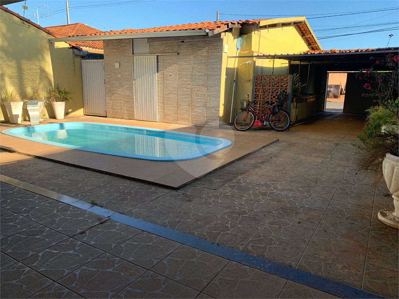 Casa à venda com 3 quartos, sendo 1 suíte,  no Centro, Três Lagoas, MS