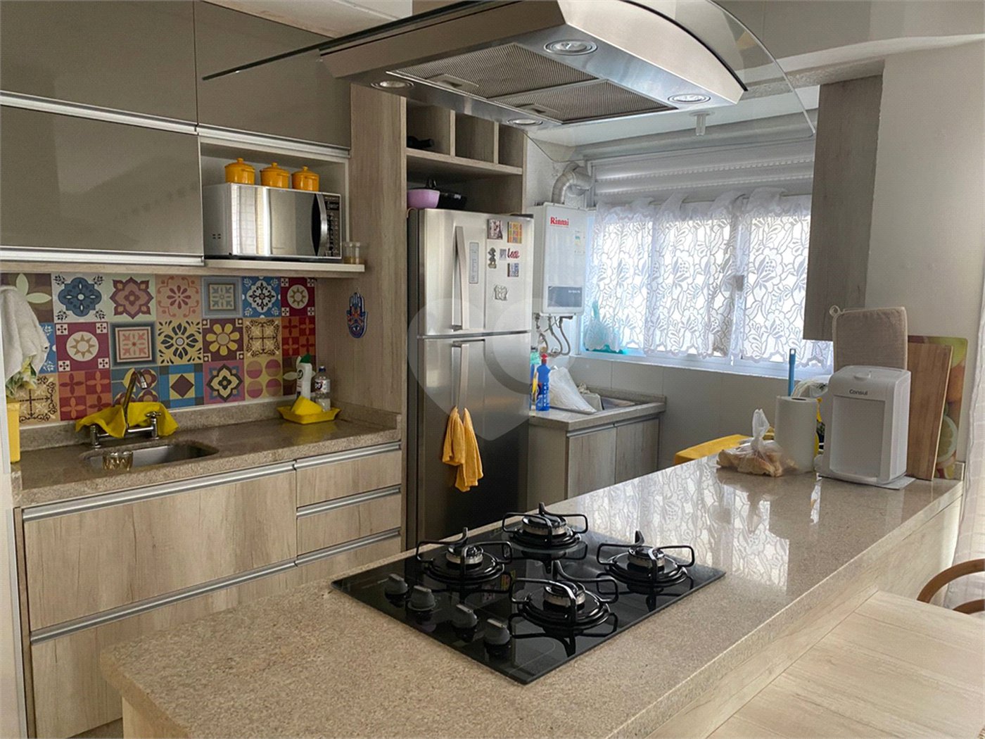 Apartamento com 2 dormitórios, 1 suíte, 2 banheiros, 1 vaga, mobiliado, lazer total, na Vila da Saúde, próximo ao Metrô.