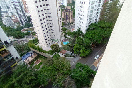 Apartamento á venda 3 dormitórios Vila Andrade, São Paulo - SP