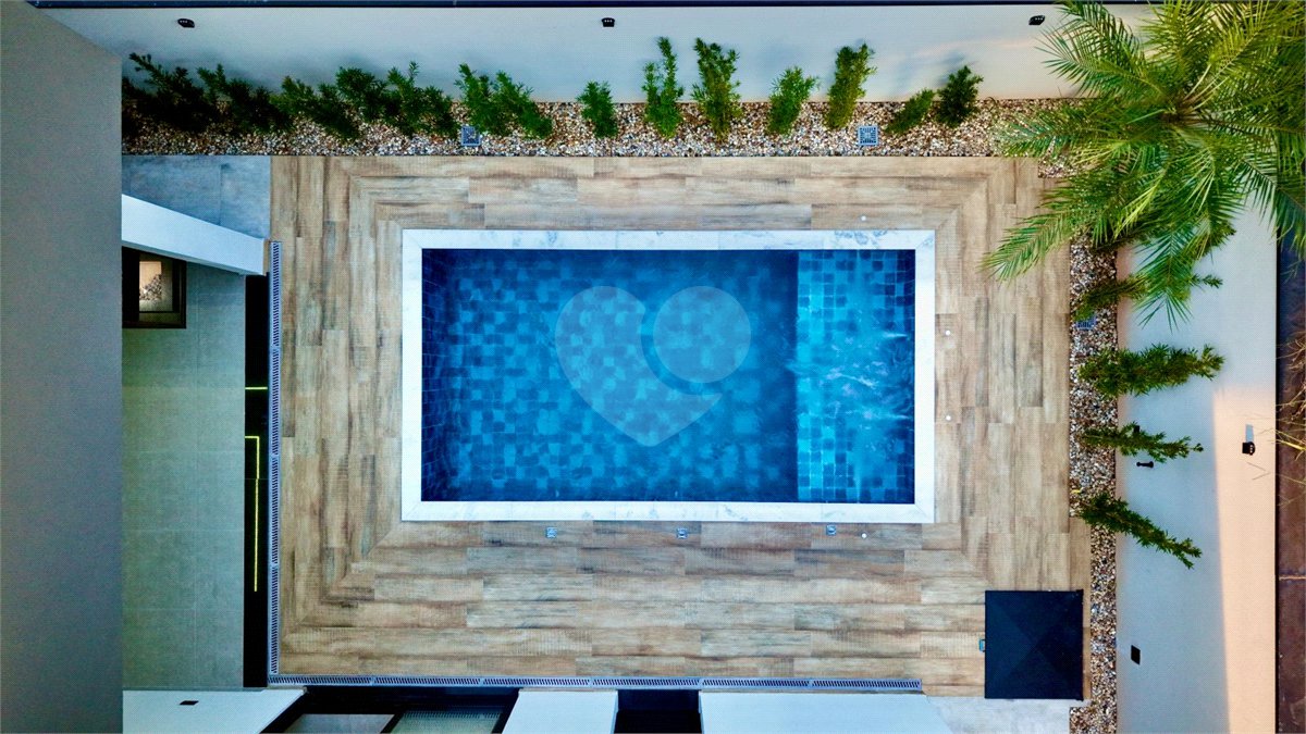 Casa térrea 3 dormitórios (3 suítes), espaço gourmet, piscina, 2 vagas garagem, condomínio fechado com ampla área lazer