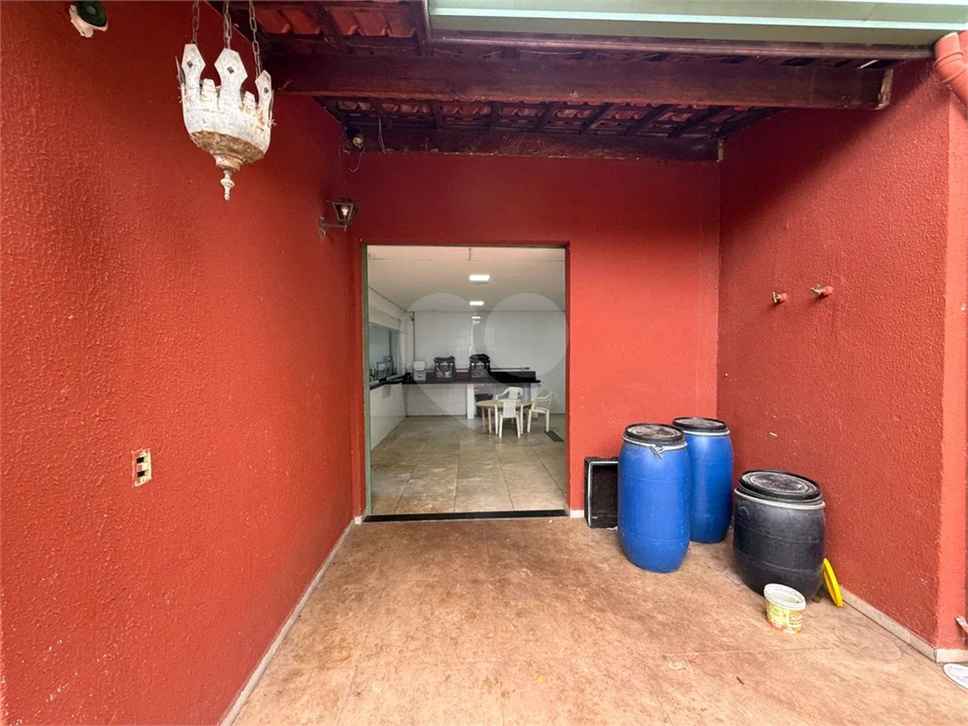 Chácara no Unileste, com espaço para eventos e cozinha industrial, na modalidade porteira fechada,