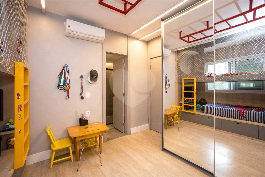 Apartamento à venda com 4 suítes em Itaim Bibi, São Paulo, SP