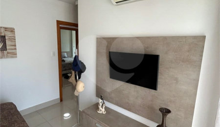 Apartamento à venda com 3 quartos, sendo 1 suíte,  em Canto do Forte, Praia Grande, SP