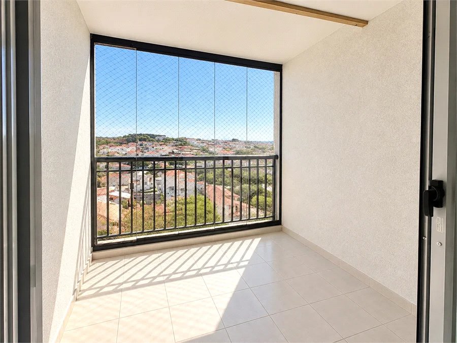 Apartamento à venda com 3 quartos, sendo 1 suíte, em Campo Belo, São Paulo, SP