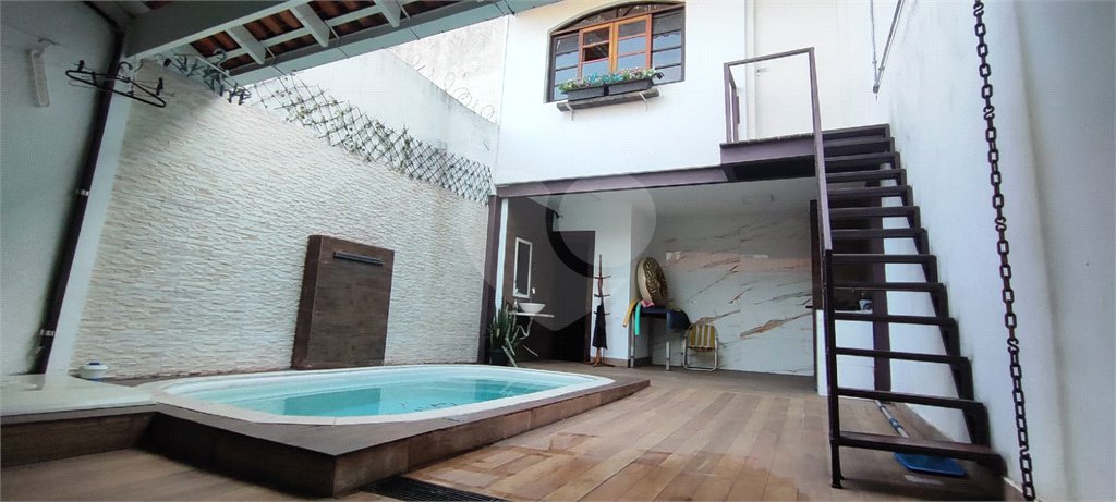 Casa à venda com 3 quartos, sendo 1 suíte,  em Chácara das Flores, Mogi das Cruzes, SP