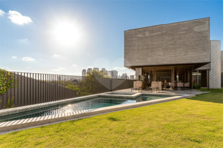 Casa à venda com 4 suítes em Cidade Jardim, São Paulo, SP
