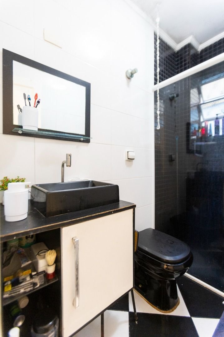 Apartamento com 2 dormitórios à venda, 65 m² por R$ 410.000,00 - Embaré - Santos/SP