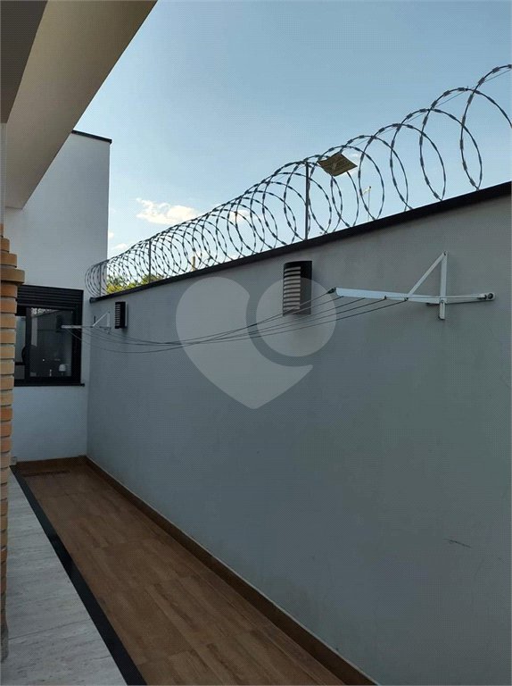 Casa à venda com 3 quartos, sendo 1 suíte, em Residencial Vila dos Eucaliptos, Salto, SP