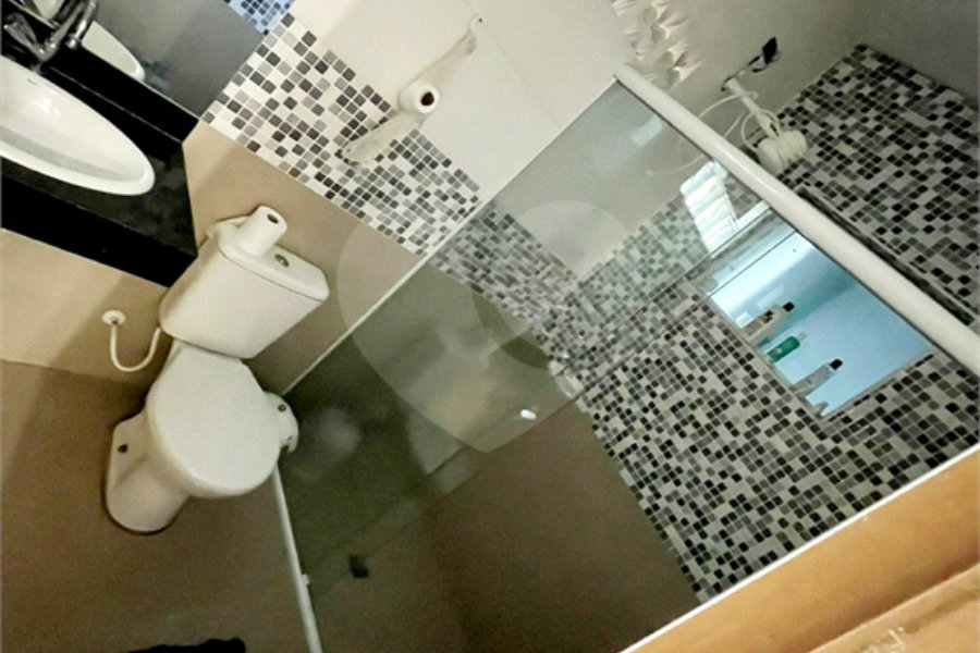Sobrado à venda com 6 quartos, sendo 1 suíte,  em Horto, São Paulo, SP