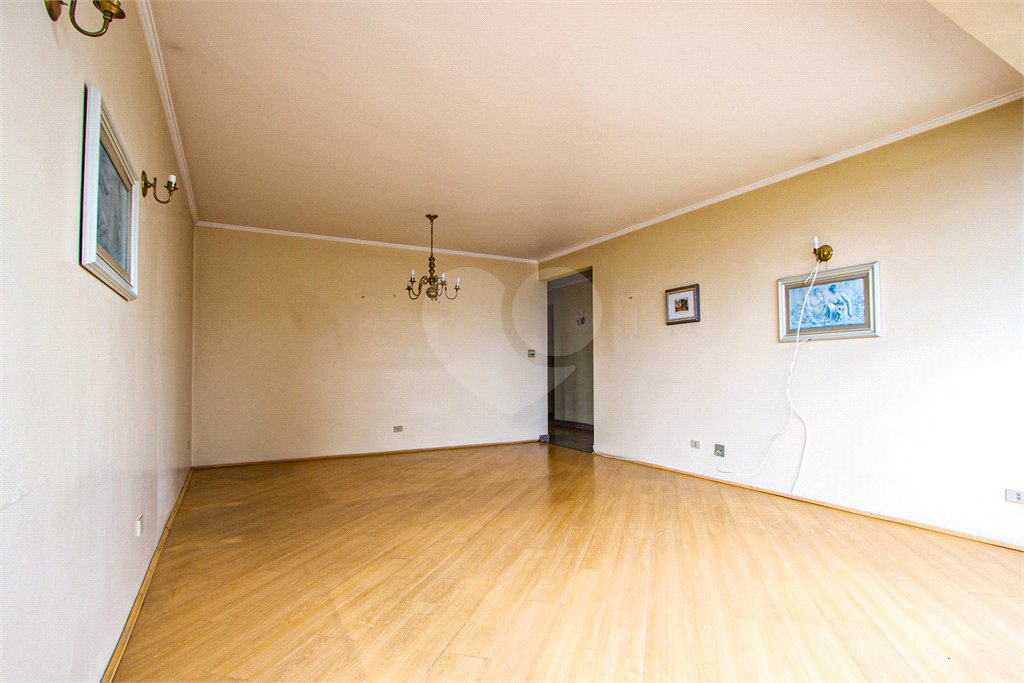 Apartamento à venda com 3 quartos, sendo 1 suíte, em Pinheiros, São Paulo, SP