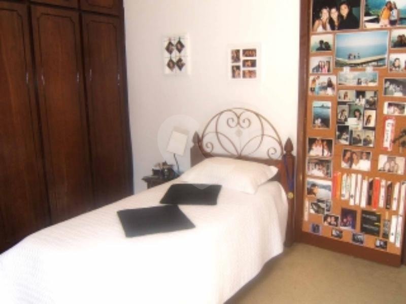 Casa de Vila à venda com 4 quartos, sendo 2 suítes, em Granja Julieta, São Paulo, SP