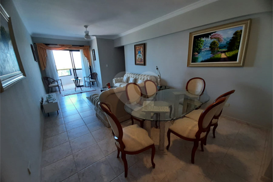 Apartamento à venda com 2 quartos, sendo 1 suíte, em Vera Cruz, Mongaguá, SP