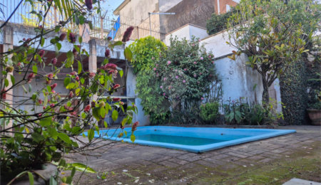 Casa à venda com 4 quartos, sendo 2 suítes,  em Vila Mascote, São Paulo, SP