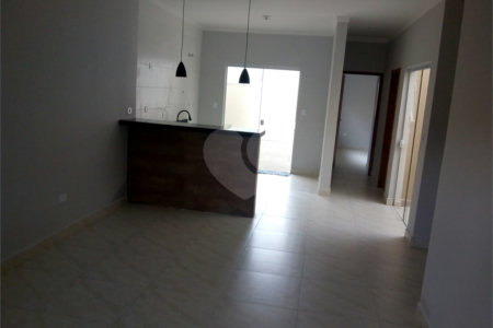 Casa à venda com 3 quartos, sendo 1 suíte, em Residencial Parque dos Sinos, Jacareí, SP